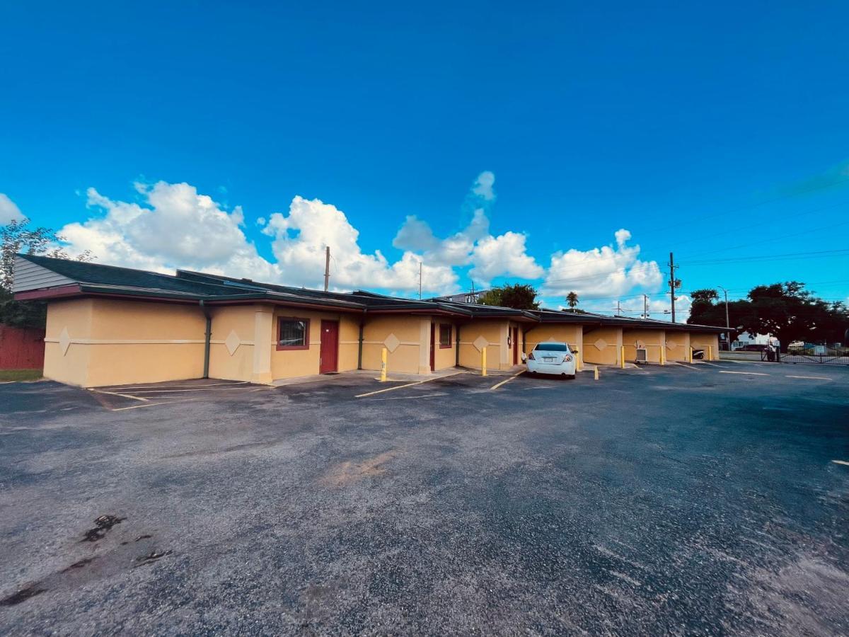 Royal Palms Motel & Rv Park La Nouvelle-Orléans Extérieur photo