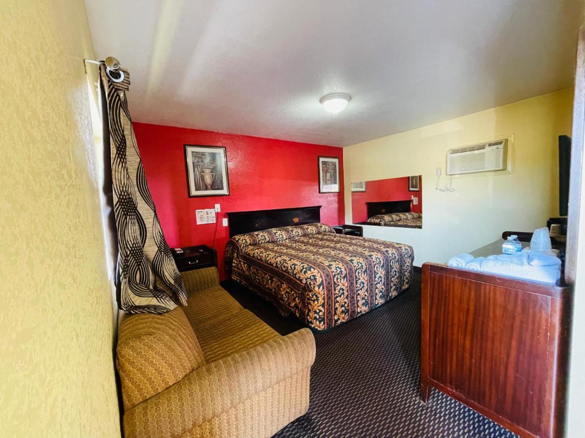 Royal Palms Motel & Rv Park La Nouvelle-Orléans Extérieur photo