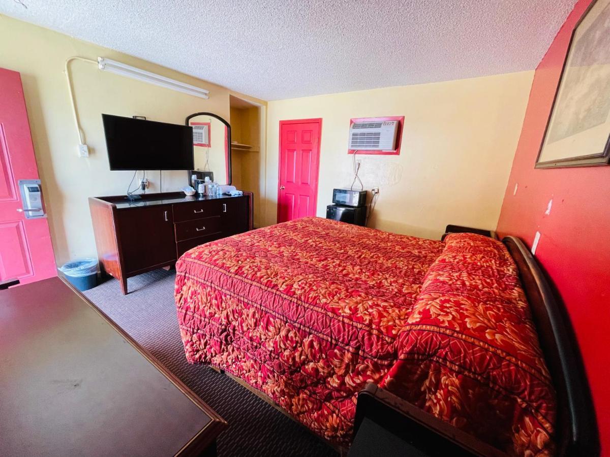 Royal Palms Motel & Rv Park La Nouvelle-Orléans Extérieur photo